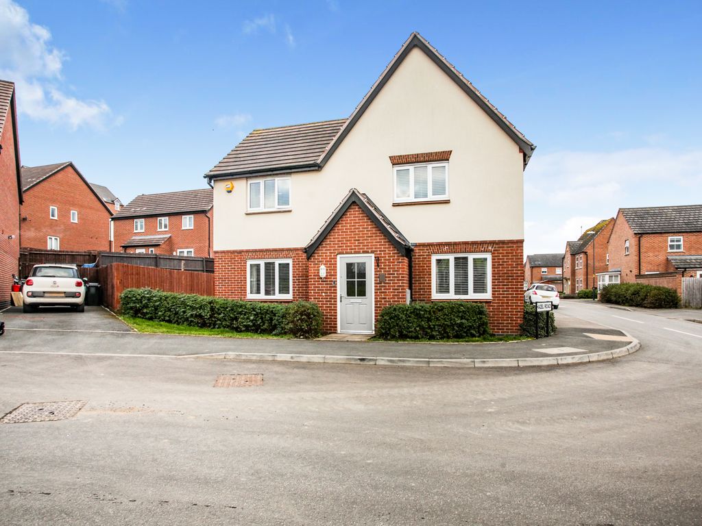 4 bed detached house for sale in Hazel Road, Nuneaton, Warwickshire CV10 Zoopla