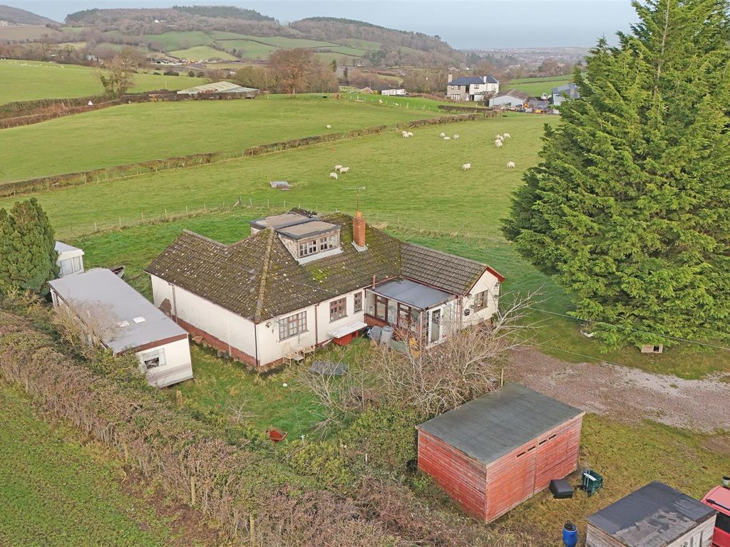 3 bed detached bungalow for sale in Llanfair Road, Abergele, Conwy LL22
