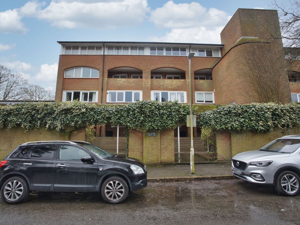 3 bed flat for sale in Grimston Gardens, Folkestone CT20, £325,000 Zoopla
