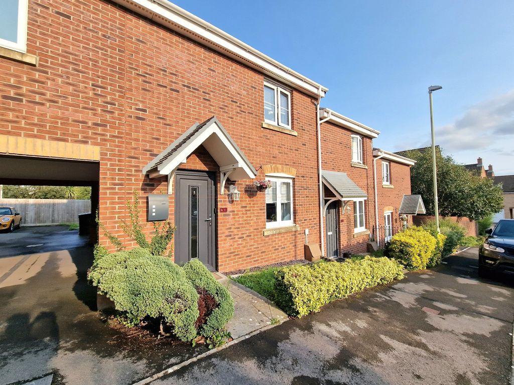 3 bed end terrace house for sale in Longacres, Brackla, Bridgend County. CF31, £199,950 Zoopla
