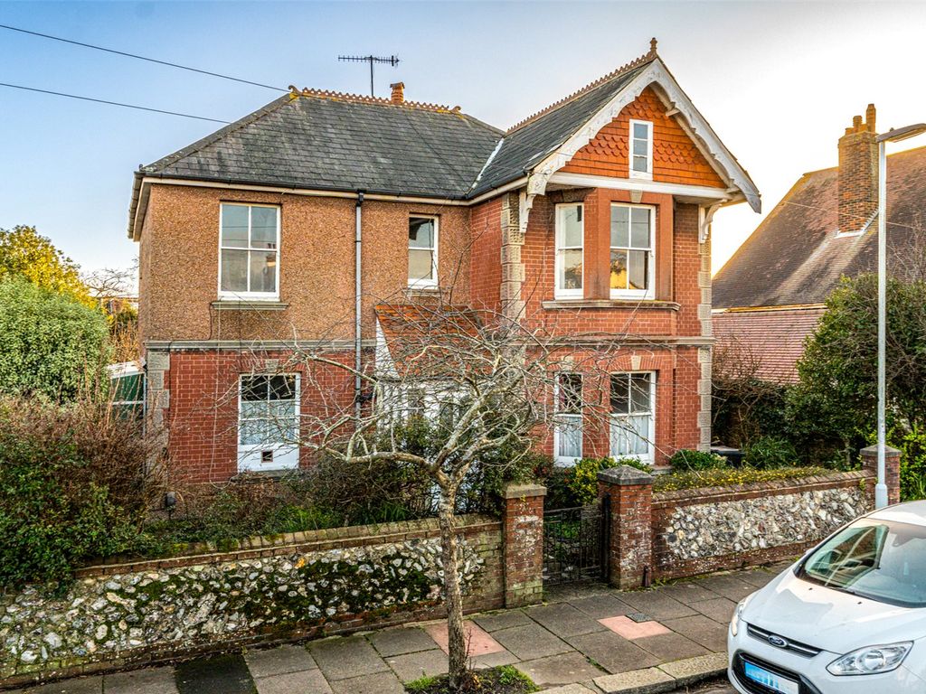 5 bed detached house for sale in Highdown Avenue, Worthing, West Sussex