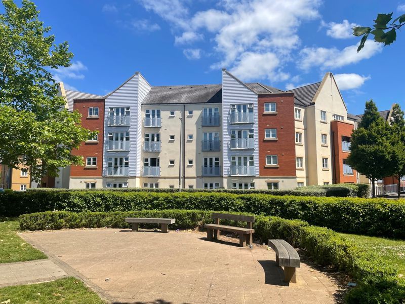 2 bed flat to rent in Arnold Road, Mangotsfield, Bristol BS16 Zoopla