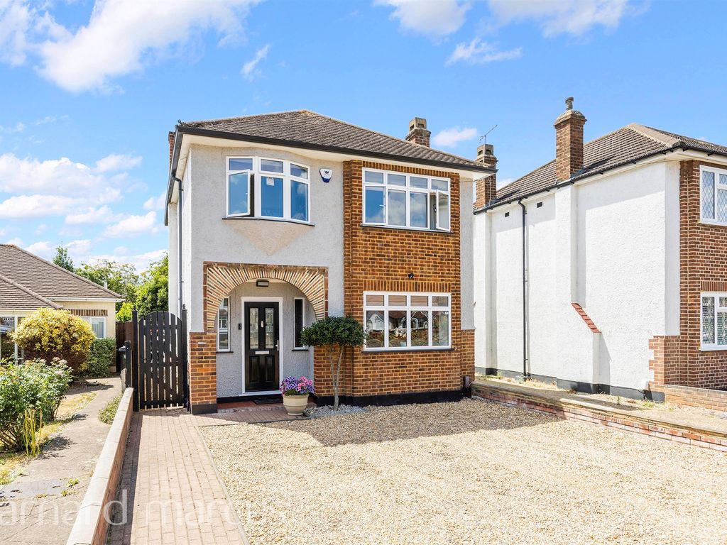 3 bed detached house for sale in Francis Close, Ewell, Epsom KT19 Zoopla