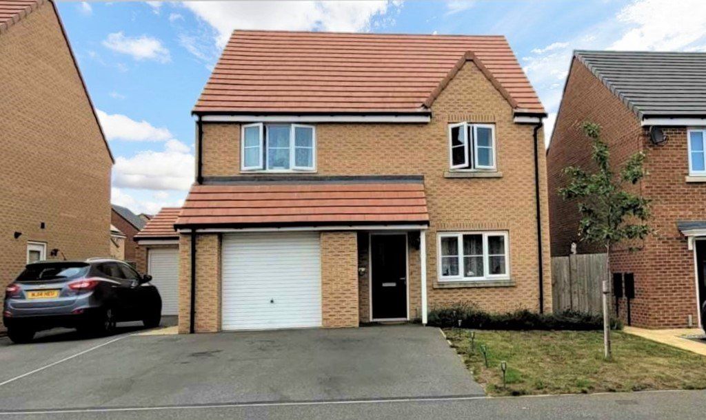 4 bed detached house for sale in Kestrel Garth, Brayton, Selby, North