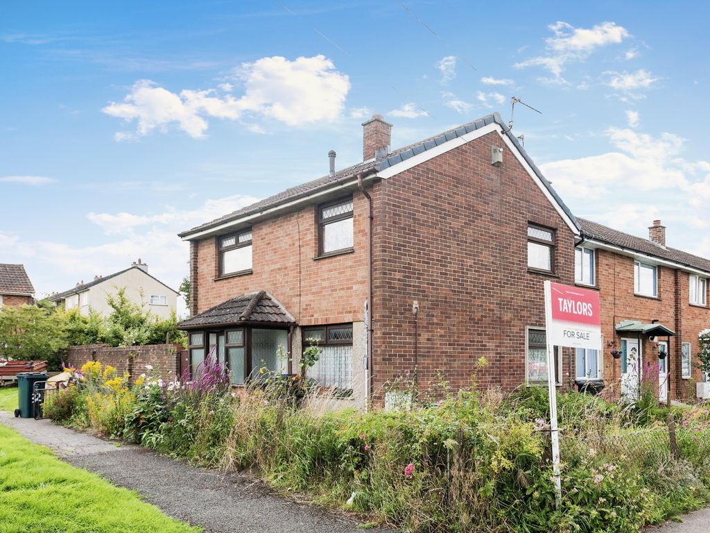 3 bed detached house for sale in Drakes Way, Swindon, Wiltshire SN3, £