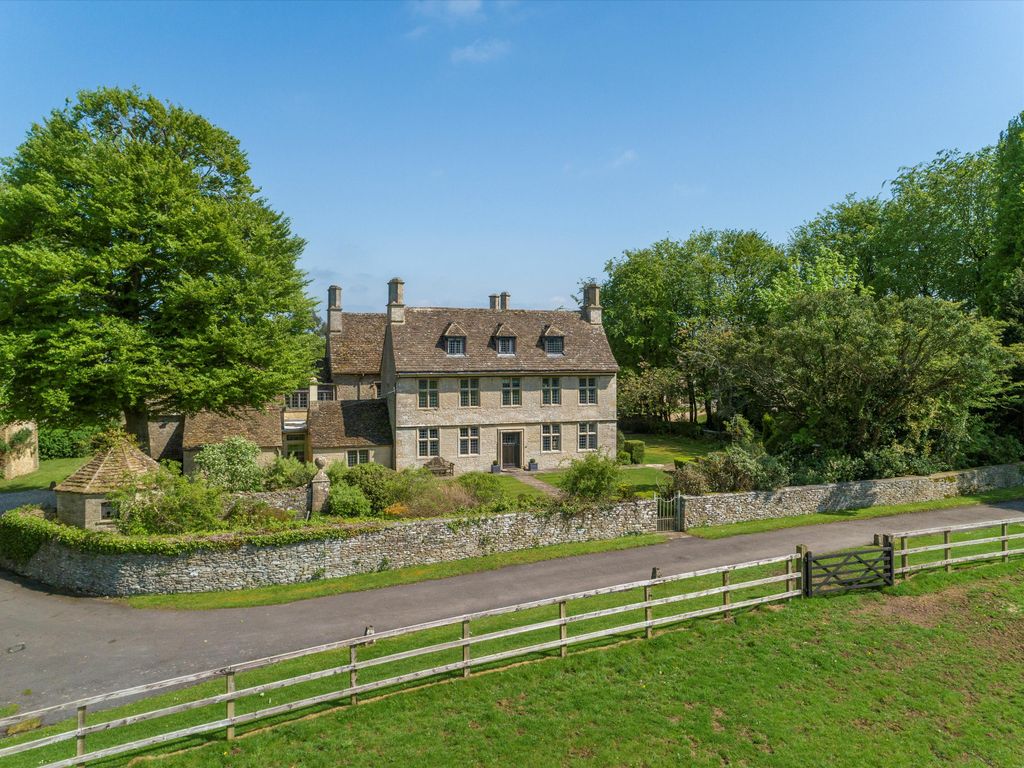 6 bed farm for sale in Saddlewood, Leighterton, Tetbury