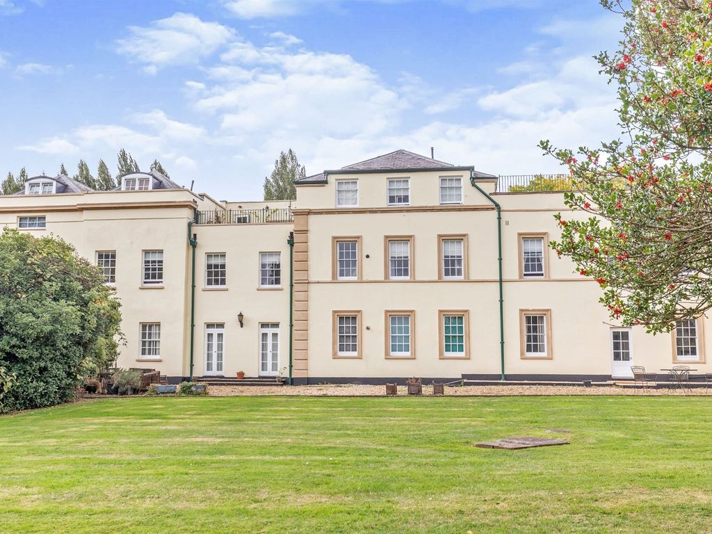 1 bed flat for sale in Bath Road, Brislington, Bristol BS4 Zoopla