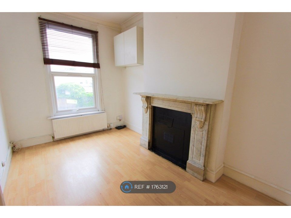 2 bed flat to rent in Rectory Road, London N16 Zoopla