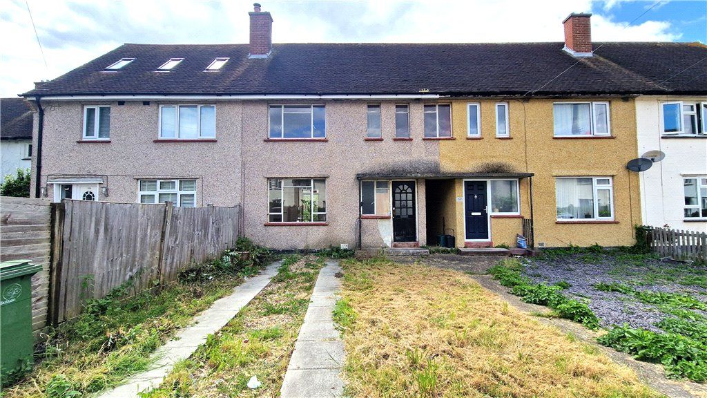 3 bed terraced house for sale in Crispin Crescent, Croydon CR0, £
