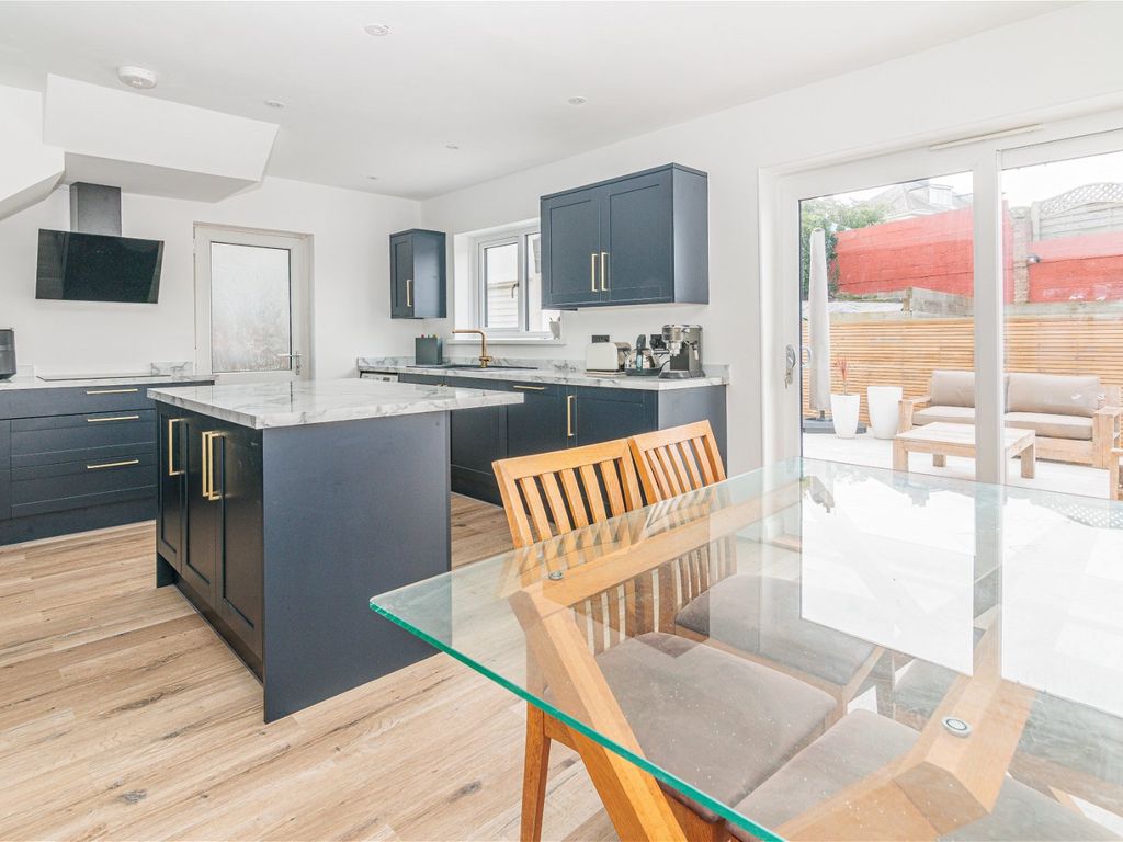 3 bed detached house for sale in Brent Knoll Road, Peverell, Plymouth