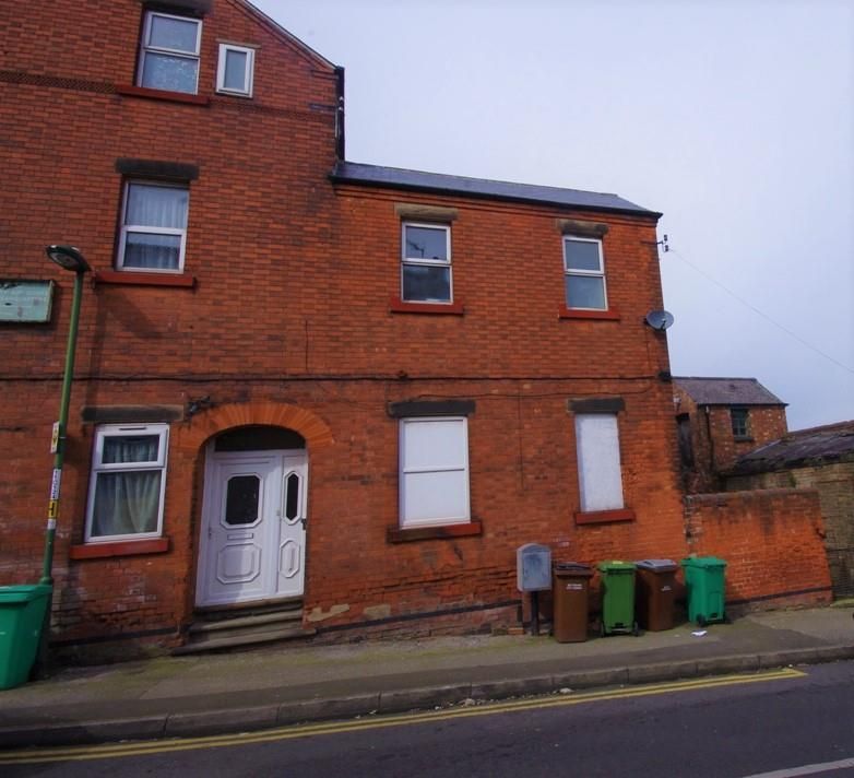 1 bed flat to rent in Nottingham Road, New Basford, Nottingham NG7, £