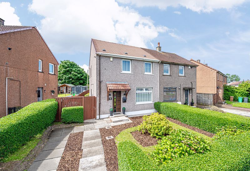 3 bed end terrace house for sale in St. Kilda Crescent, Kirkcaldy KY2