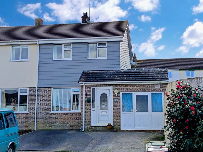 3 bed semidetached house for sale in Dinas Road, St. Columb TR9, £