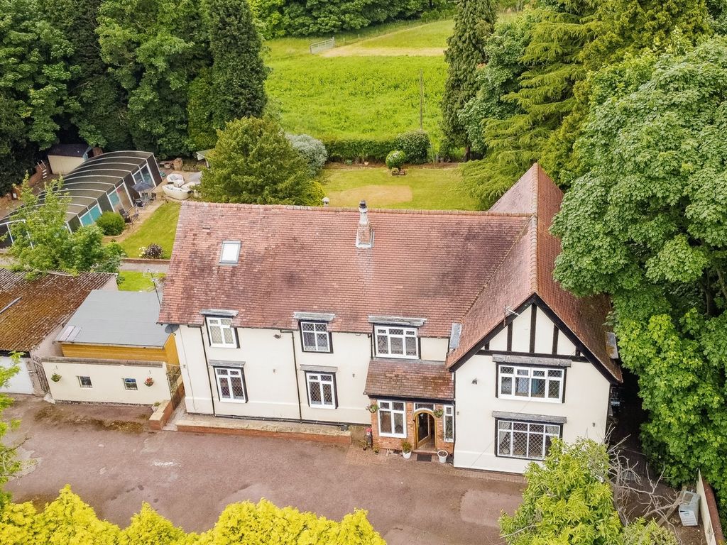 6 bed detached house for sale in Rugeley Road, Armitage, Rugeley WS15