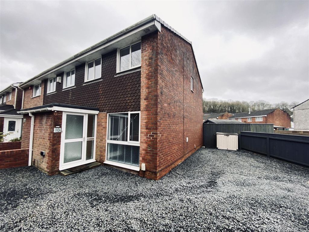 2 bed end terrace house for sale in Turbill Gardens, Plympton, Plymouth PL7, £210,000 Zoopla