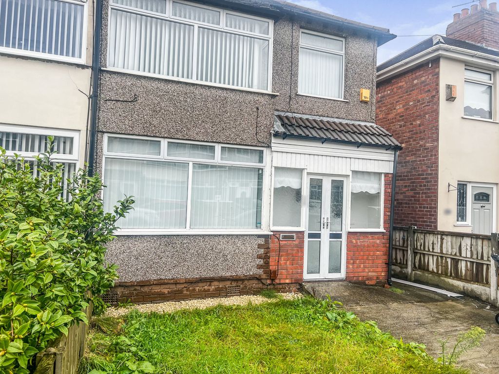 3 bed semidetached house to rent in Howden Drive, Liverpool