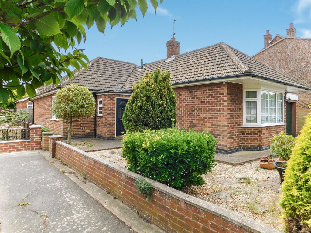 3 bed detached bungalow for sale in Katherine Crescent, Skegness PE25 Zoopla