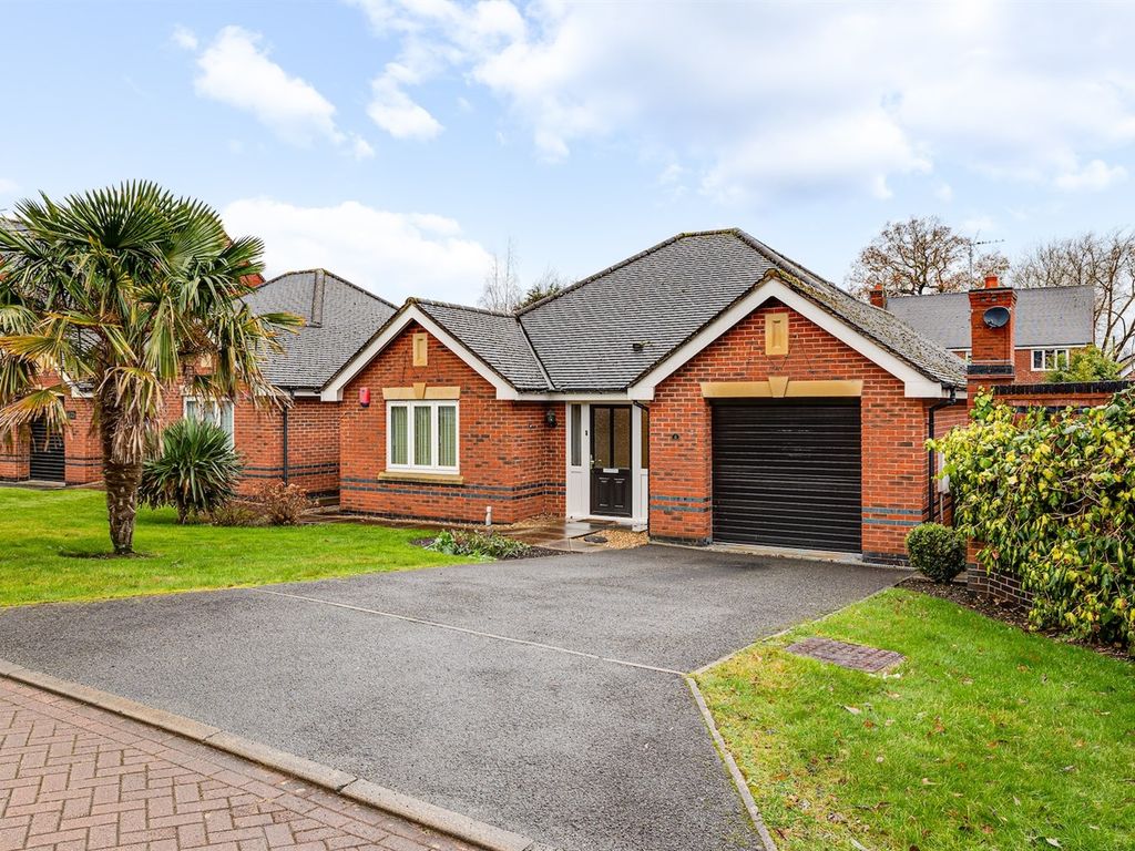 2 bed detached bungalow for sale in Holly Close, Mickle Trafford