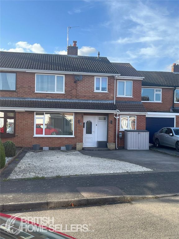 3 bed semidetached house for sale in Hornbeam Road, Newbold Verdon