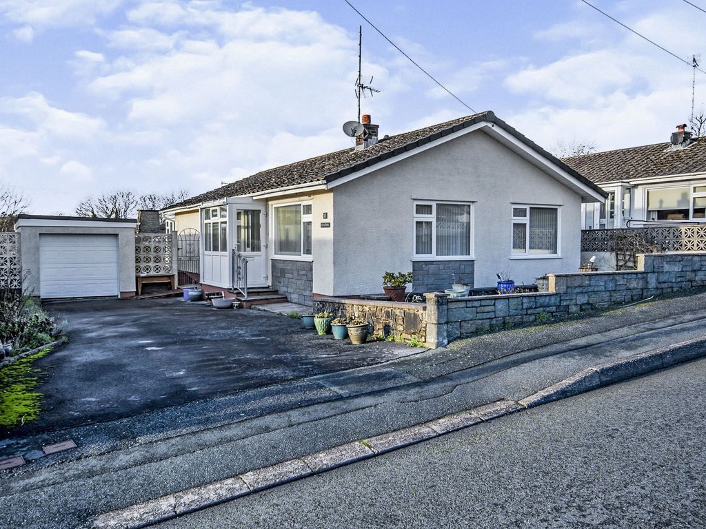 3 bed detached bungalow for sale in James Park, Kilgetty SA68 Zoopla