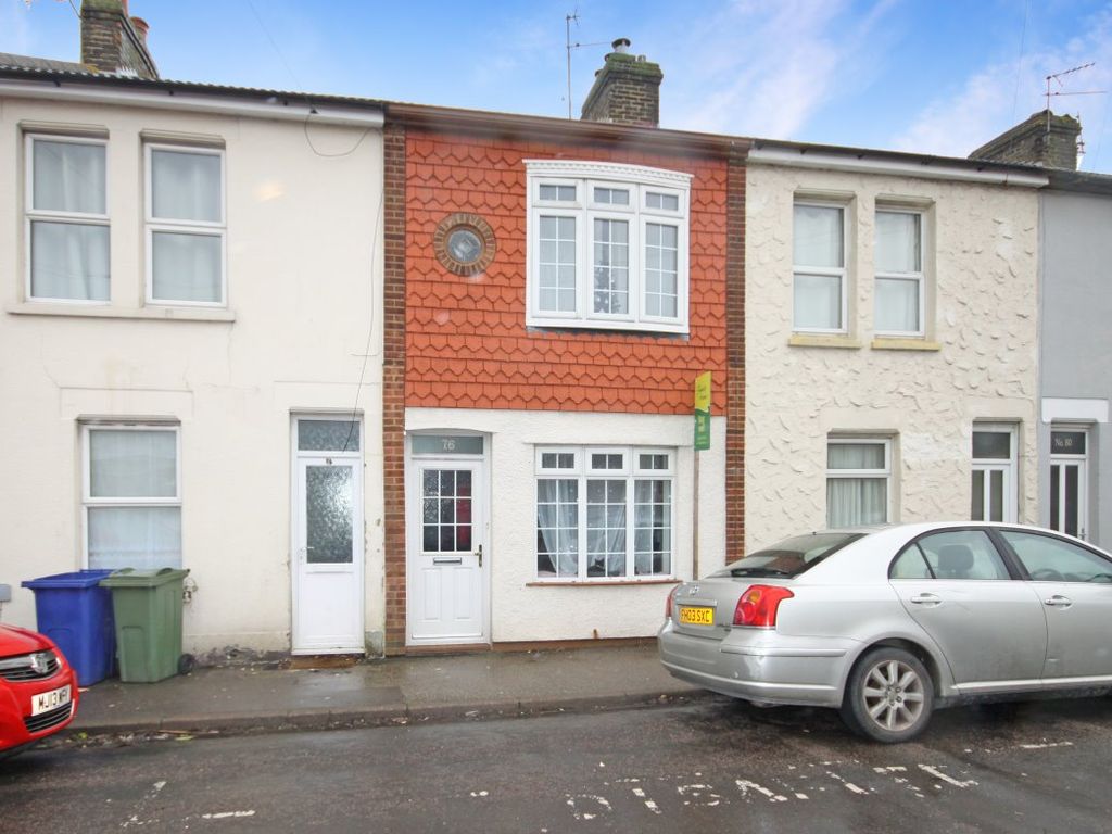 3 bed terraced house for sale in Rose Street, Sheerness ME12 Zoopla