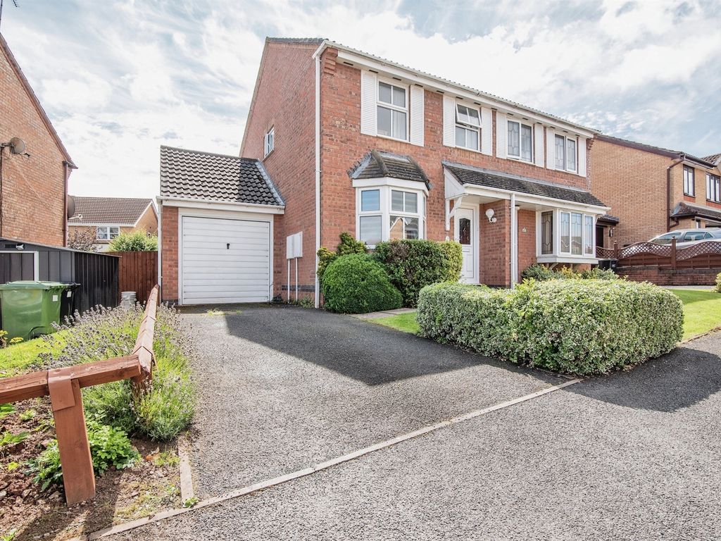 3 bed semidetached house for sale in Dorchester Way, Belmont, Hereford