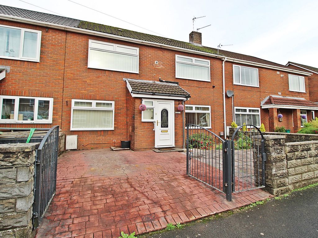 3 bed terraced house for sale in Birchgrove, Llanharry, Pontyclun