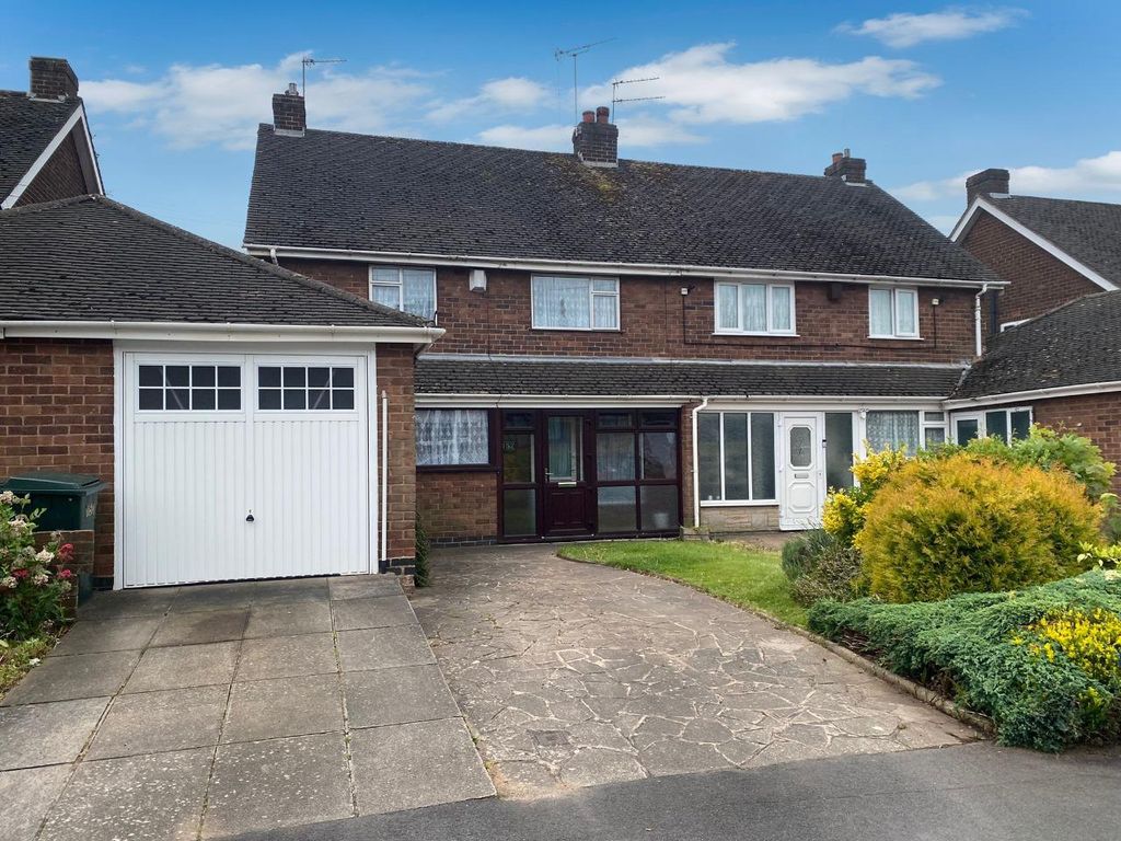 3 bed semidetached house for sale in Maidavale Crescent, Styvechale