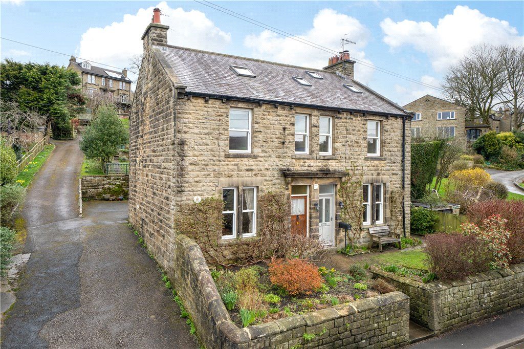 3 bed semidetached house for sale in Park View, Ripon Road, Pateley