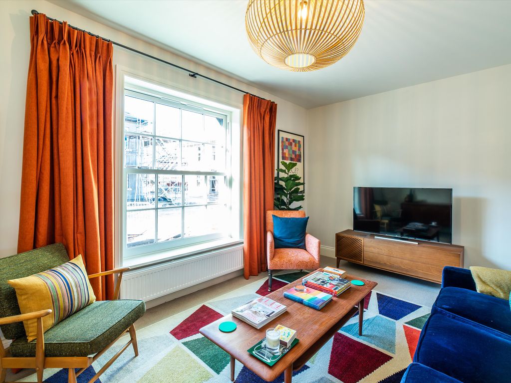 New home, 2 bed flat for sale in Barton Quarter, 1 Oxley Mews, Chilwell