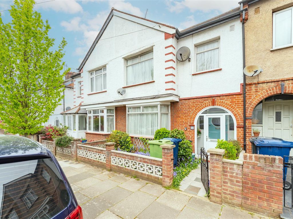 3 bed terraced house for sale in Cowper Road, Hanwell, London W7 Zoopla