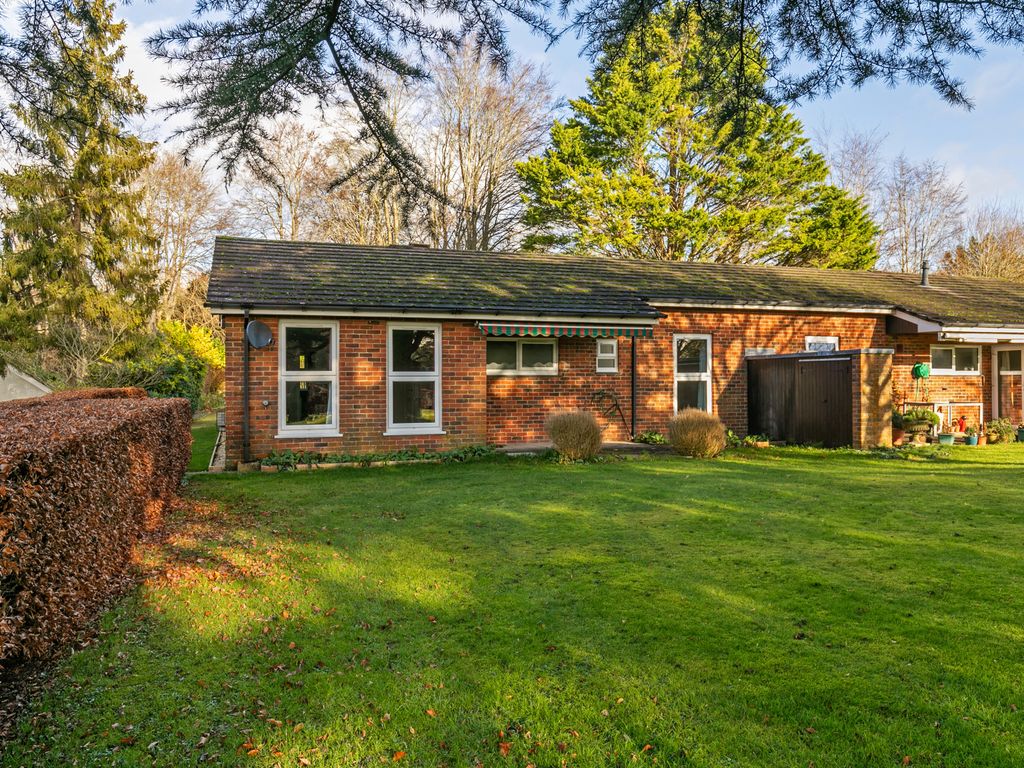 3 bed detached bungalow for sale in Headbourne Worthy House, Winchester