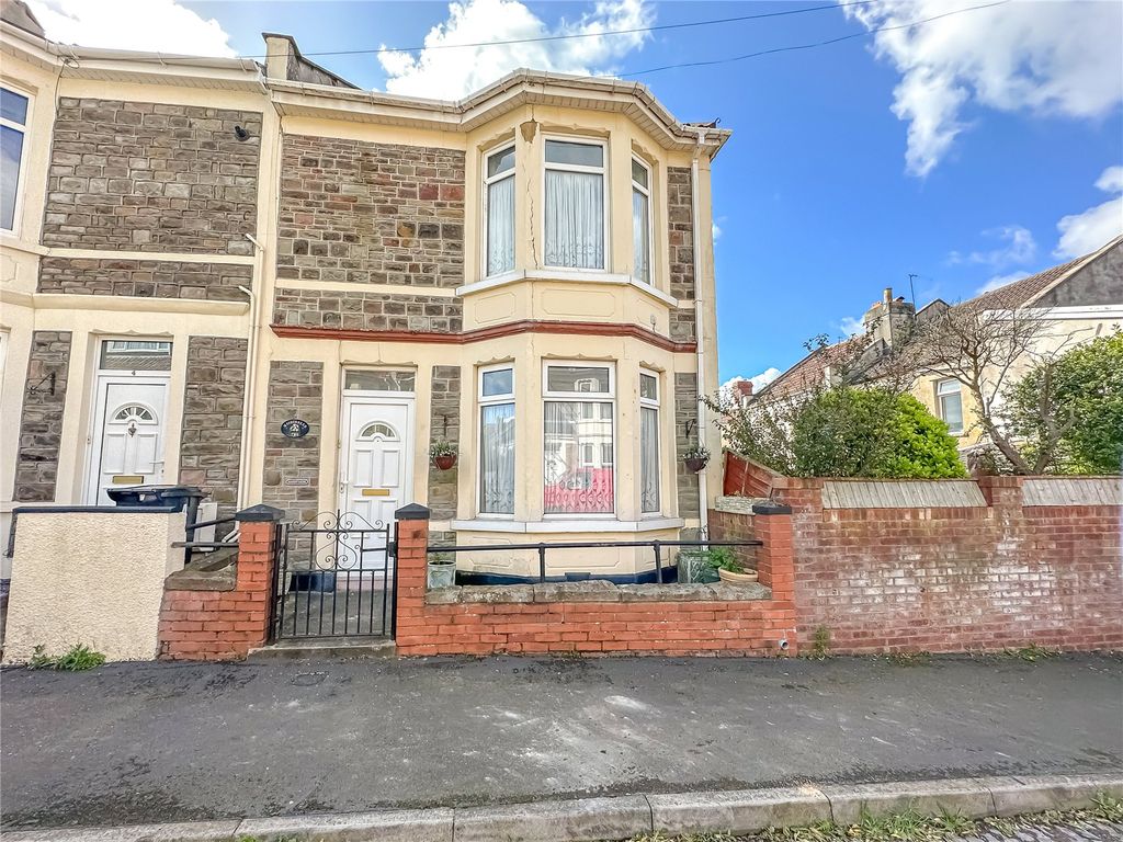 2 bed end terrace house for sale in Hill Street, St. Bristol