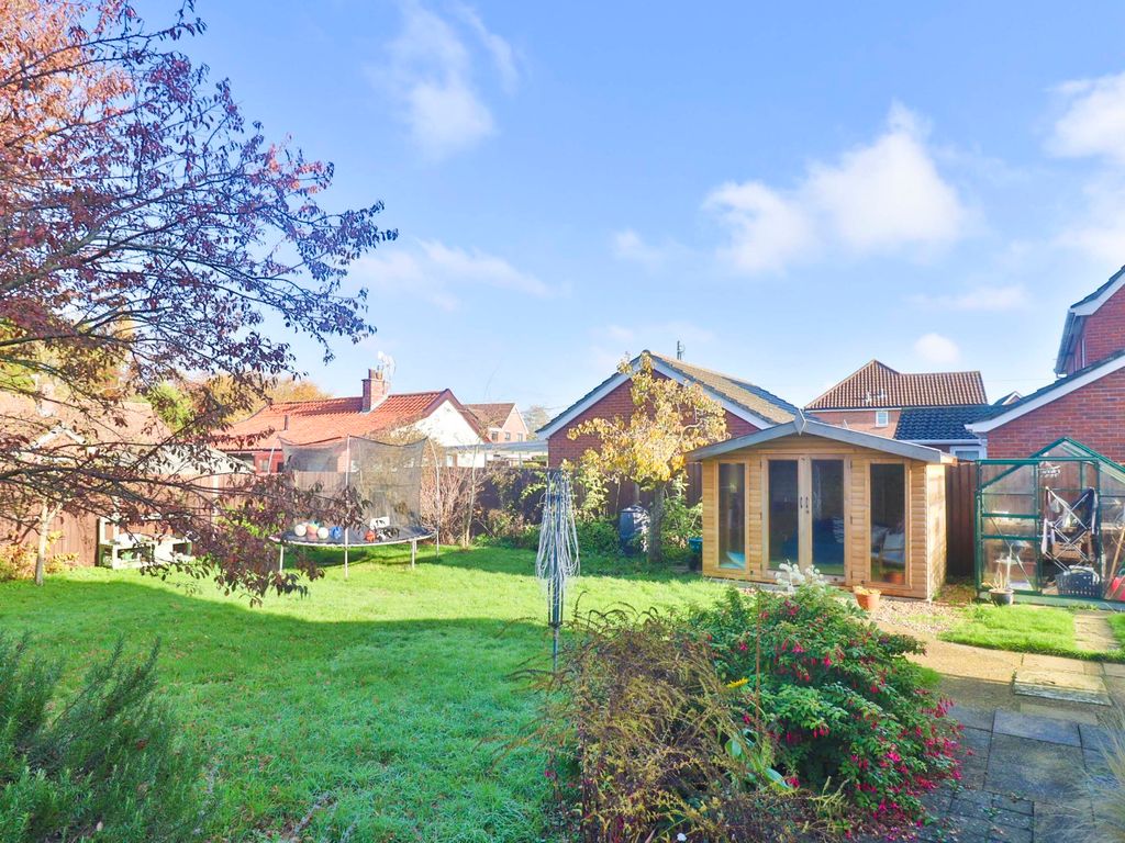 3 bed semidetached house for sale in Factory Lane, Roydon, Diss IP22 Zoopla