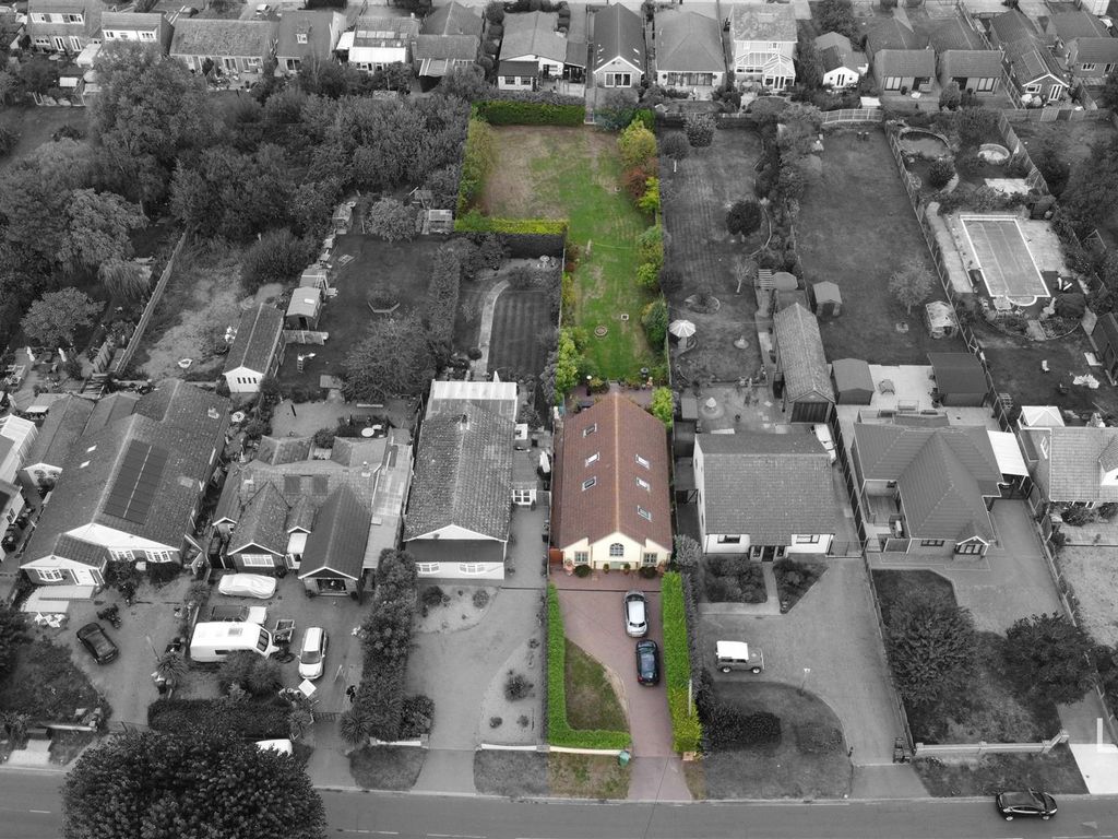 4 bed detached house for sale in Point Clear Road, St. Osyth, Clacton