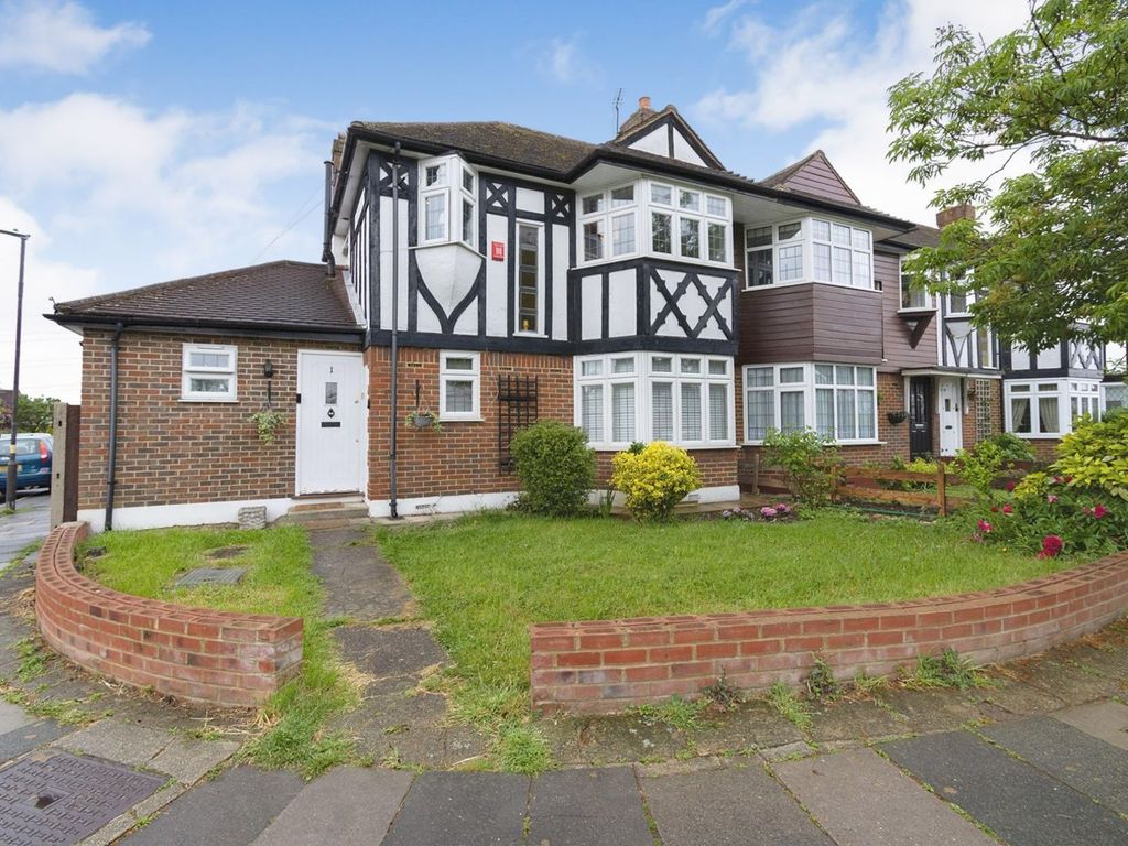 4 bed end terrace house for sale in Seymour Avenue, Morden SM4 Zoopla