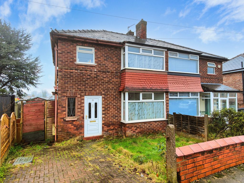 3 bed semidetached house for sale in Russell Road, Salford, Greater