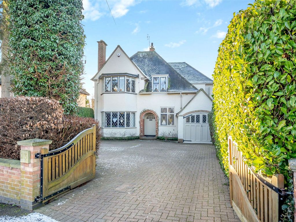 4 bed detached house for sale in Burnmill Road, Market Harborough