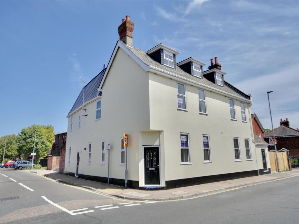 1 bed flat to rent in St. Marys Road, Portsmouth PO1 Zoopla