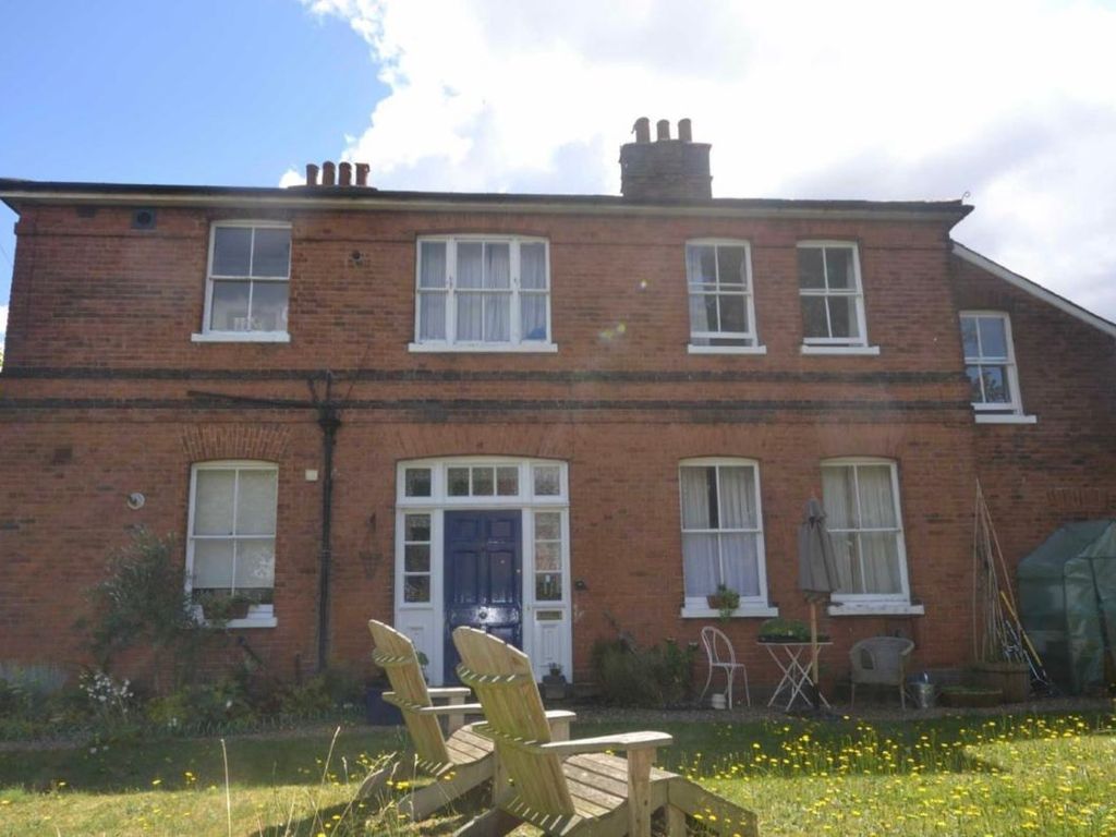 8 bed detached house for sale in 53 Salisbury Road, High