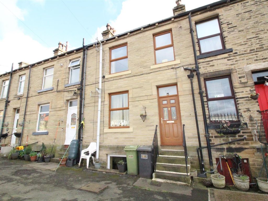 2 bed terraced house for sale in Valley Road, Liversedge WF15, £114,950