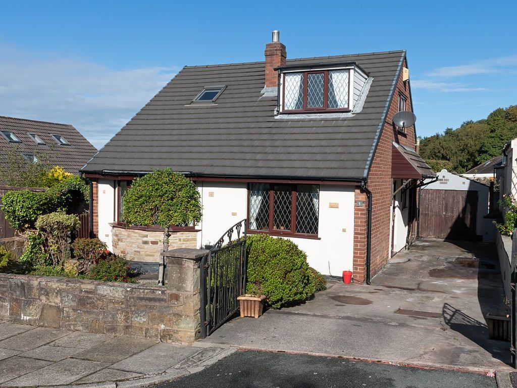 4 bed detached house for sale in Barons Way, Lower Darwen, Darwen BB3