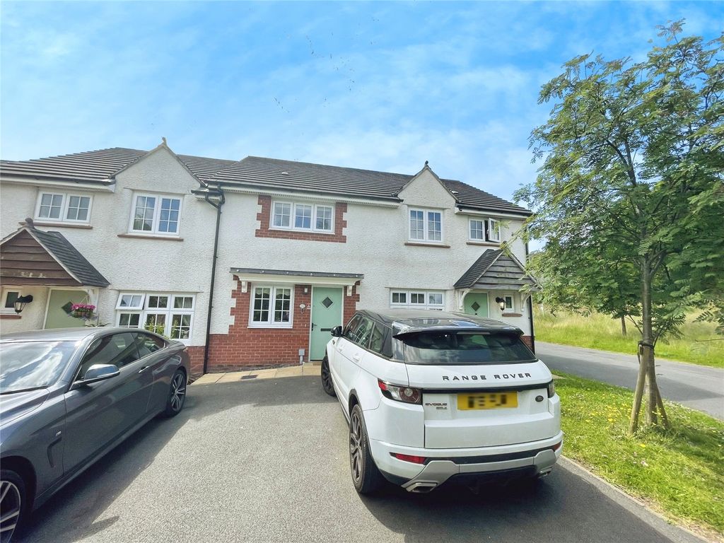 2 bed terraced house to rent in Northwick Terrace, Bilston, West