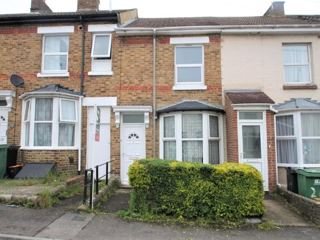2 bed terraced house for sale in Charlton Street, Maidstone ME16 Zoopla