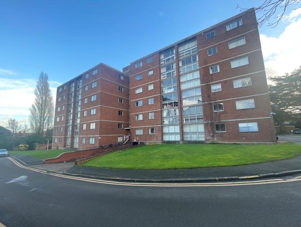 71 Lyndwood Court, Stoughton Road, Stoneygate, Leicester LE2  