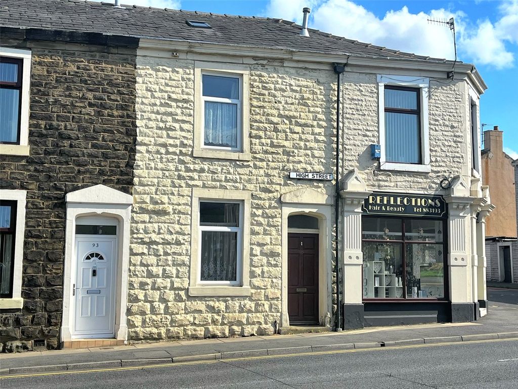 3 bed terraced house for sale in High Street, Rishton, Blackburn