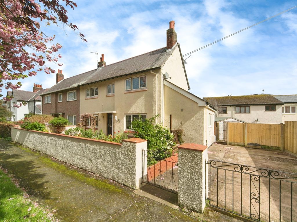 3 bed semidetached house for sale in Victoria Crescent, Llandudno