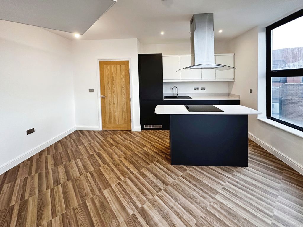 1 bed flat to rent in Waterside House, Waterside North, Lincoln LN2, £