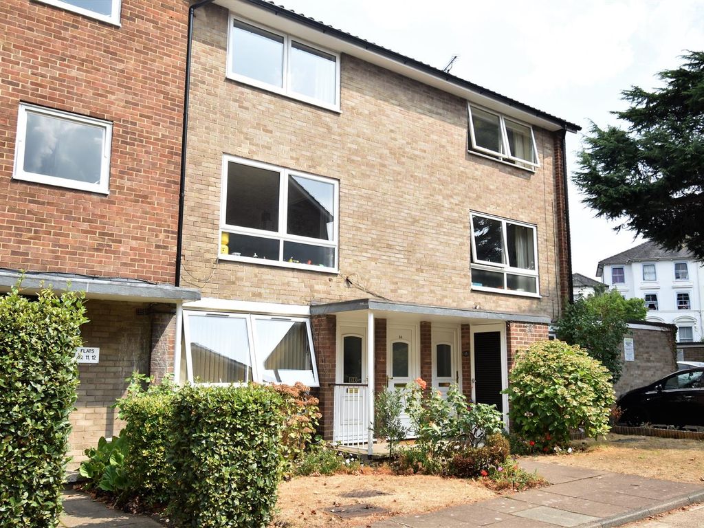 2 bed flat to rent in Maple Road, Surbiton KT6 Zoopla