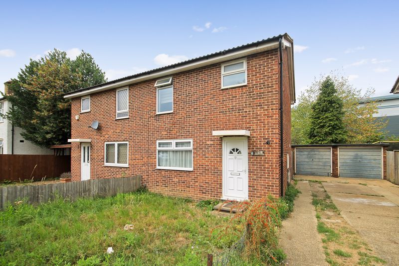3 bed semidetached house for sale in Hill Rise, Greenford UB6 Zoopla